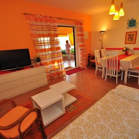 Tri Palme Apartamento Prvic Sepurine Exterior foto