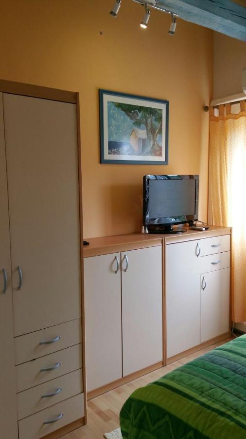 Tri Palme Apartamento Prvic Sepurine Exterior foto