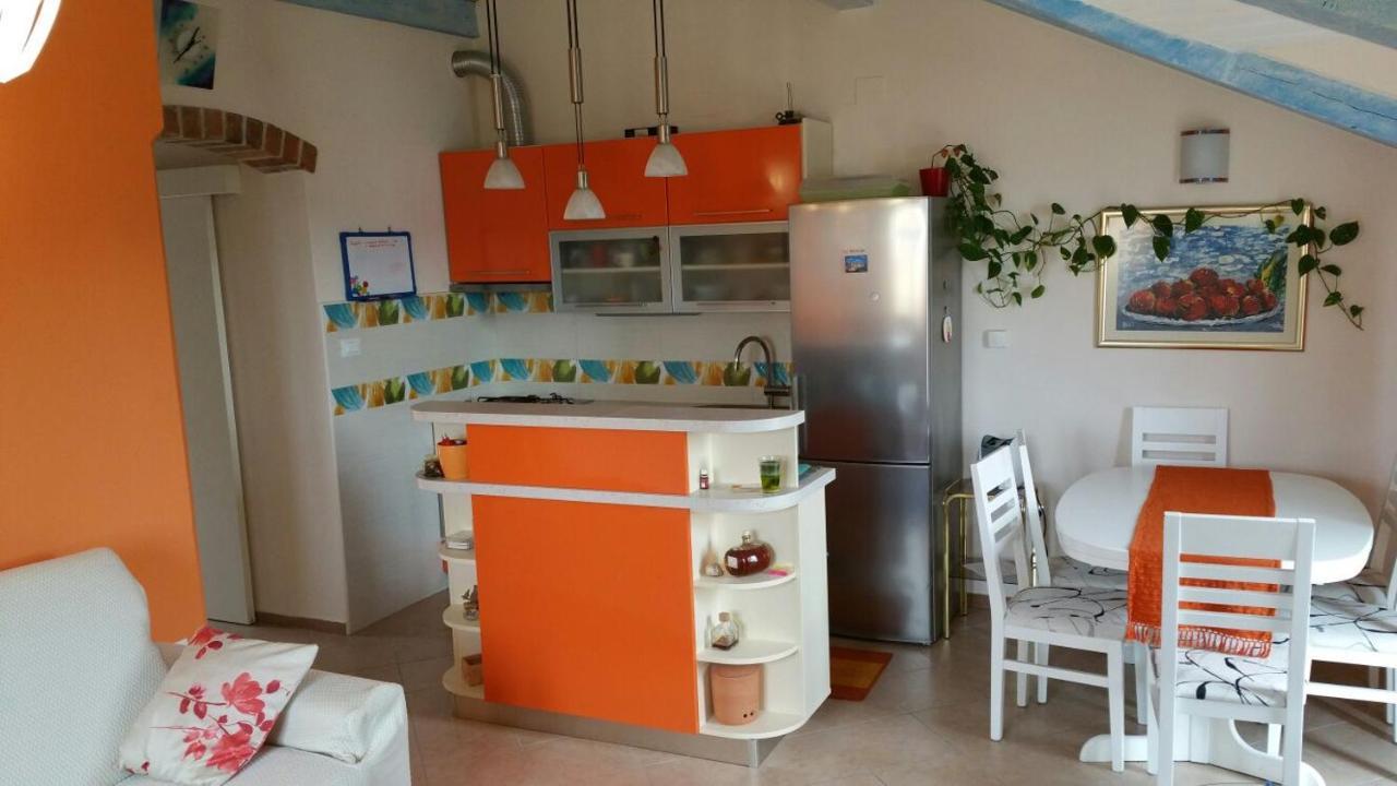 Tri Palme Apartamento Prvic Sepurine Exterior foto